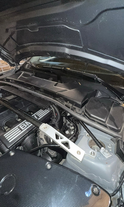 (DOES NOT INCLUDE STRUT BRACE OVER ENGINE)